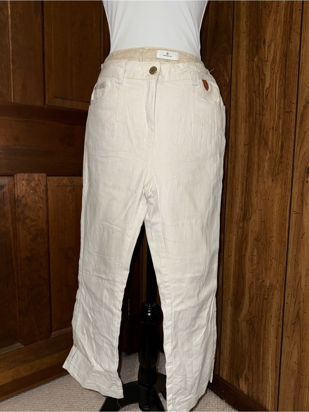 Women’s Cream Wide-Leg Jeans